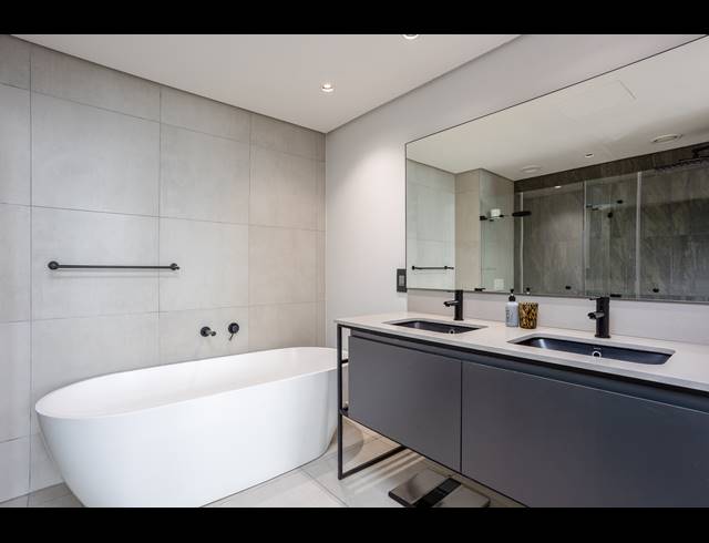 2 BEDROOM APARTMENT TO LET IN DE WATERKANT